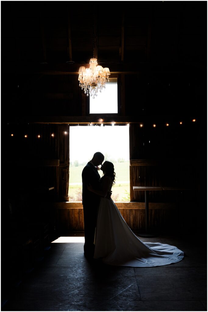 Barns of Lost Creek Wedding Erica Johanna Photography